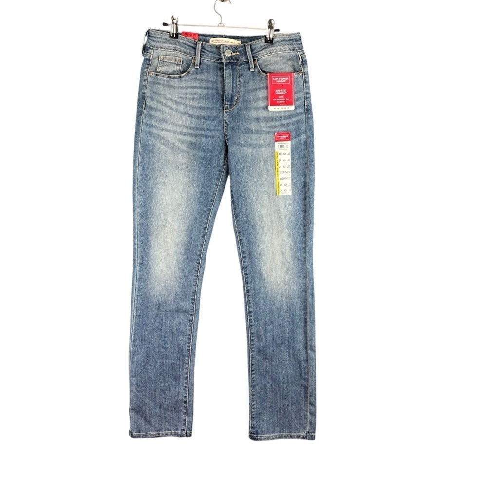 Levi Strauss Signature Women’s Mid-Rise Straight Jeans – Sz 26 L32 (NWT)
